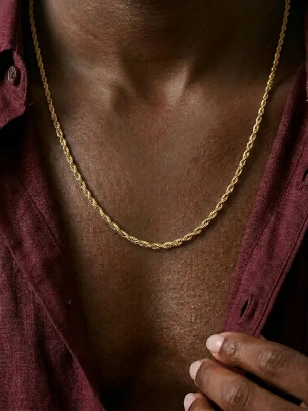 Neva Necklace