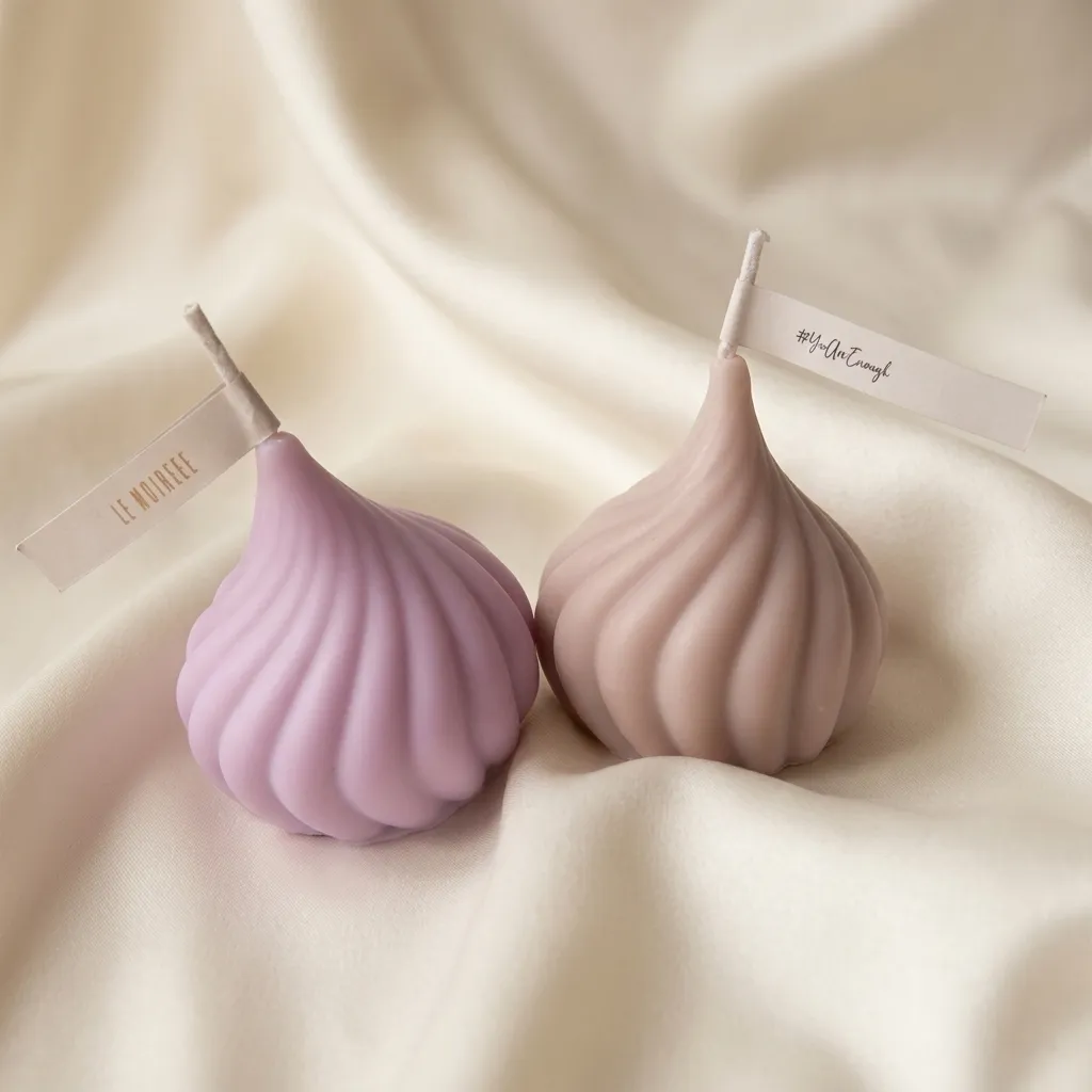 The Sylvia Candle