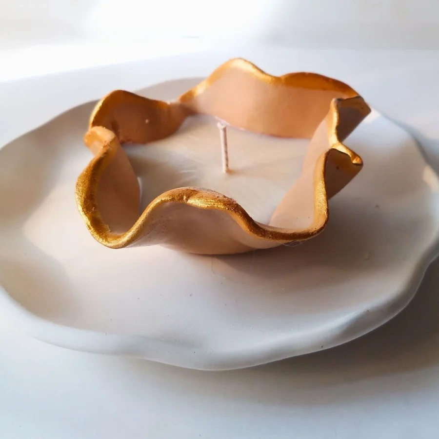 Ambre - Handmade Clay Jar Candle