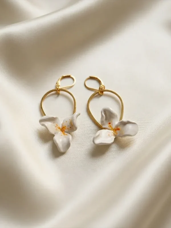 Noémie Clay Earrings