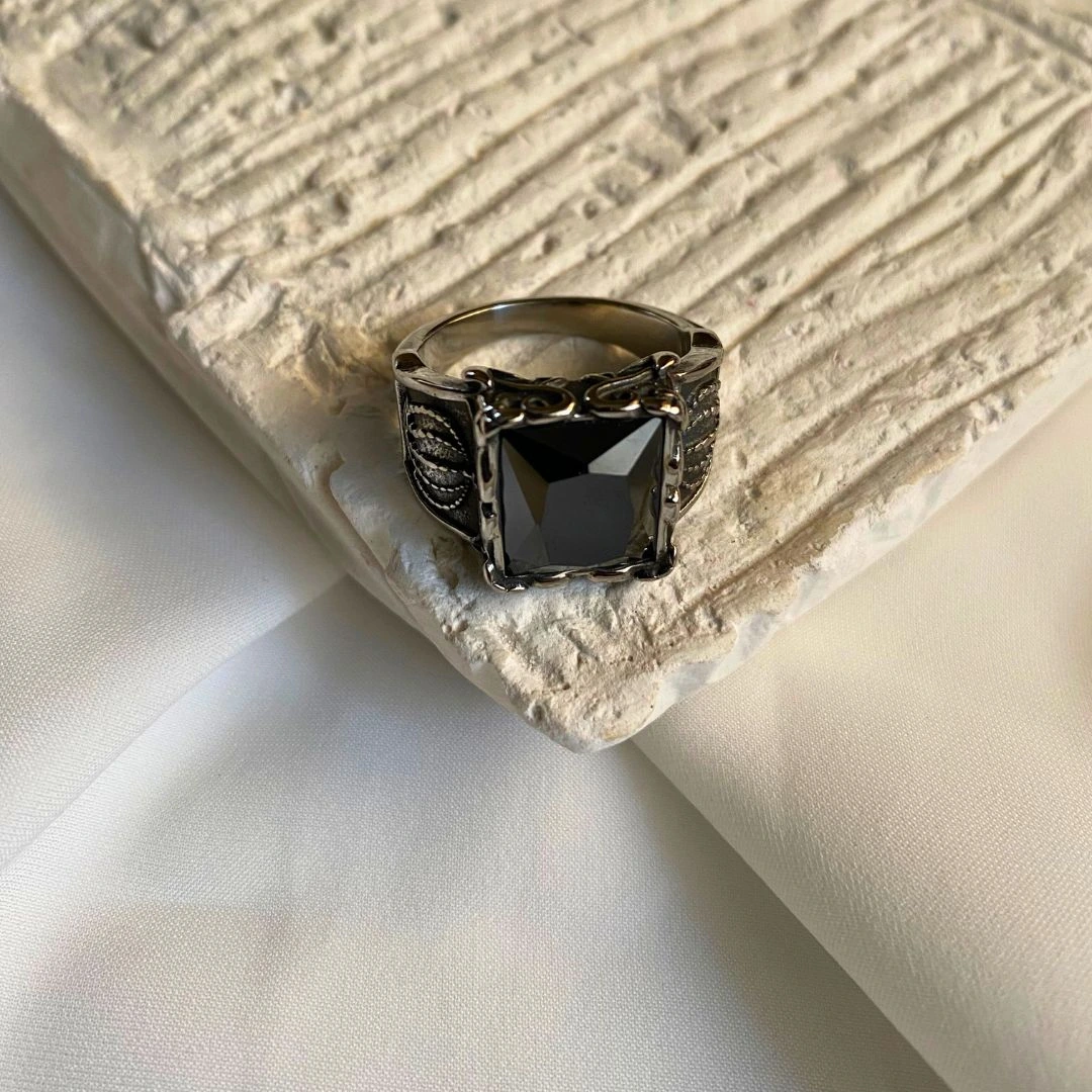 Romain Stainless Steel Unisex Ring - Image 3
