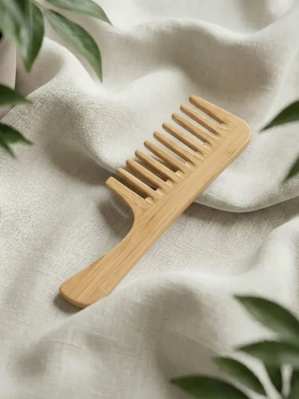 Grip Bamboo Comb