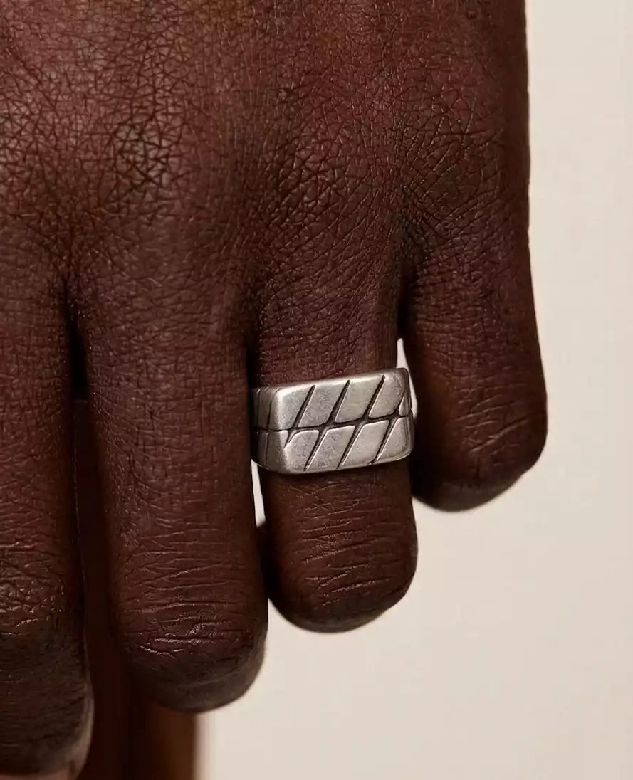 André Stainless Steel Unisex Ring - Image 3